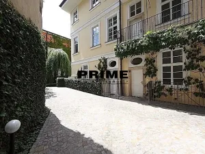 Pronájem bytu 2+kk, Praha - Malá Strana, Vlašská, 92 m2