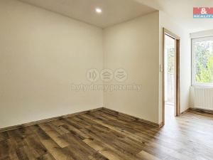 Pronájem bytu 1+kk, Praha - Horní Počernice, Náchodská, 35 m2