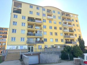 Pronájem bytu 1+kk, Klecany, V Honech, 30 m2