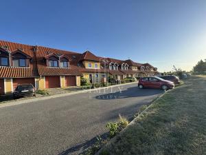 Pronájem bytu 2+kk, Jesenice, K Šátalce, 54 m2