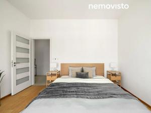 Pronájem bytu 2+kk, Ostrava, Preslova, 65 m2