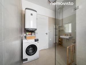 Pronájem bytu 2+kk, Ostrava, Preslova, 65 m2