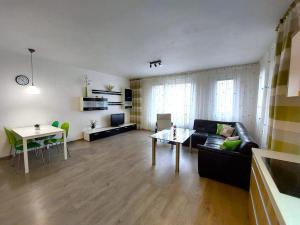 Pronájem bytu 3+kk, Ostrava - Moravská Ostrava, Jantarová, 89 m2
