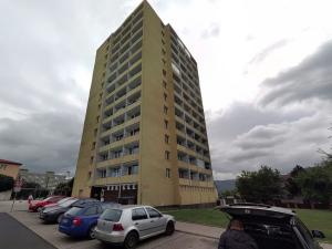 Pronájem bytu 3+1, Klášterec nad Ohří, Budovatelská, 86 m2