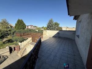 Prodej bytu 2+1, Roudnice nad Labem, Na Vyhlídce, 179 m2