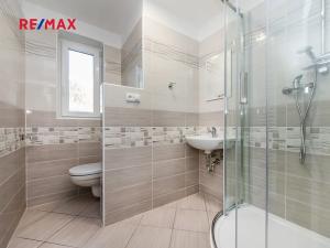 Pronájem bytu 3+1, Praha - Zbraslav, Nezvalova, 56 m2