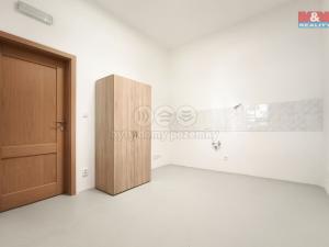 Pronájem obchodního prostoru, Mladá Boleslav - Mladá Boleslav II, 17. listopadu, 160 m2