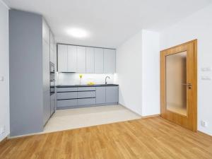 Prodej bytu 2+kk, Praha - Zličín, Míšovická, 75 m2
