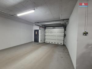 Pronájem garážového stání, Beroun - Beroun-Město, Na Náhonu, 18 m2