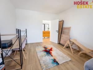 Prodej bytu 4+kk, Holubice, 135 m2