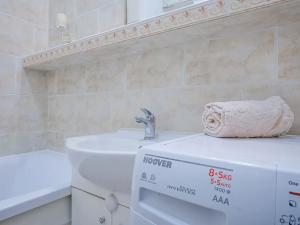 Pronájem bytu 2+kk, Praha - Vršovice, Kodaňská, 49 m2