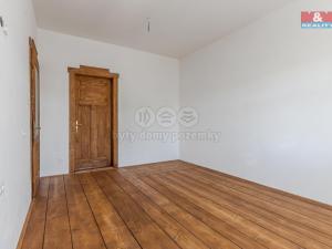 Prodej bytu 3+1, Klatovy - Klatovy III, Budovcova, 73 m2