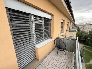Pronájem bytu 2+1, Praha - Hloubětín, Zelenečská, 60 m2
