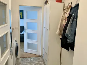 Pronájem bytu 2+1, Praha - Hloubětín, Zelenečská, 60 m2