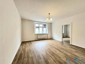 Pronájem bytu 2+1, Praha - Nusle, Pod pramenem, 80 m2