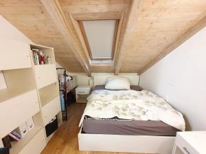 Pronájem bytu 2+kk, Praha - Smíchov, Plzeňská, 54 m2