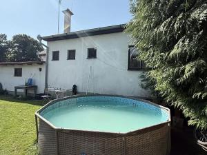 Prodej pozemku pro bydlení, Praha - Satalice, K nádraží, 642 m2