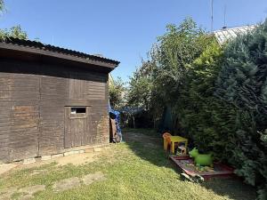 Prodej pozemku pro bydlení, Praha - Satalice, K nádraží, 642 m2
