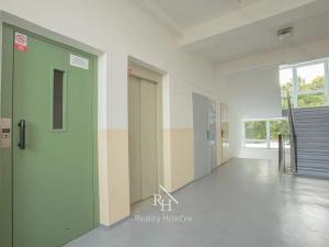 Pronájem bytu 2+kk, Kladno, náměstí Sítná, 44 m2