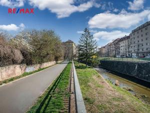 Pronájem bytu 1+kk, Praha - Libeň, náměstí Dr. Václava Holého, 21 m2