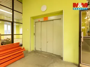 Prodej výrobních prostor, Rumburk - Rumburk 1, Komenského, 2387 m2