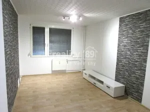 Pronájem bytu 2+kk, Mělník, Vlasákova, 42 m2