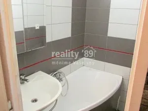 Pronájem bytu 2+kk, Mělník, Vlasákova, 42 m2