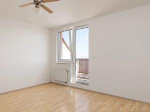 Pronájem bytu 3+kk, Praha - Letňany, Ivančická, 85 m2