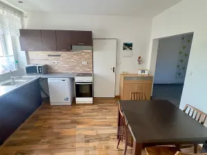 Pronájem rodinného domu, Cítoliby, B. Němcové, 115 m2