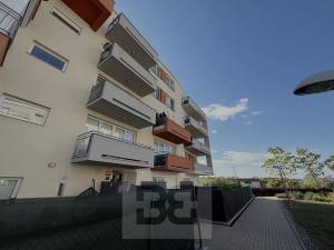 Pronájem bytu 1+kk, Praha - Stodůlky, Toufarova, 37 m2