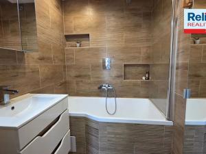 Prodej bytu 3+1, Liberec, Kapraďová, 72 m2