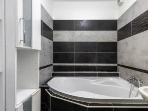 Pronájem bytu 2+kk, Olomouc, 56 m2