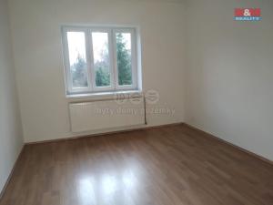 Pronájem bytu 2+1, Krnov - Pod Bezručovým vrchem, Petrovická, 66 m2