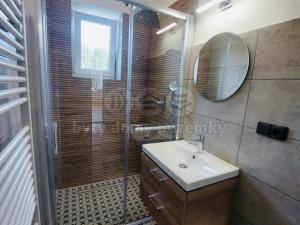 Pronájem bytu 2+1, Krnov - Pod Bezručovým vrchem, Petrovická, 66 m2