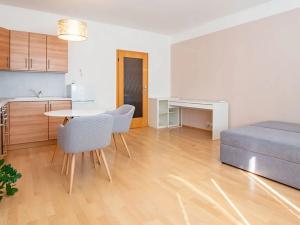 Pronájem bytu 1+kk, Poděbrady, Kozinova, 33 m2