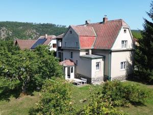 Prodej rodinného domu, Vrané nad Vltavou, Příčná, 200 m2