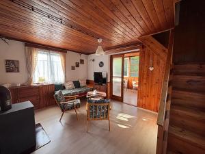 Prodej chaty, Chocerady, 100 m2