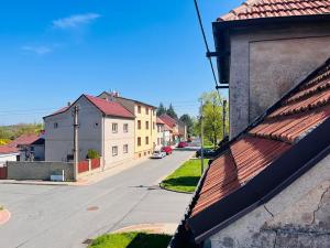 Prodej vily, Kamenné Žehrovice, Revoluční, 310 m2