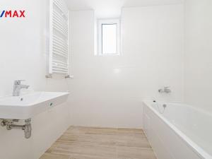 Prodej bytu 2+kk, Frýdek-Místek - Místek, Bezručova, 74 m2