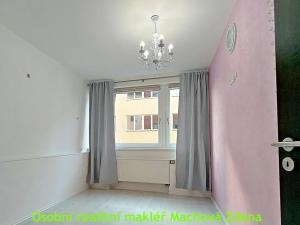 Pronájem bytu 3+kk, Praha - Vysočany, Na Harfě, 66 m2