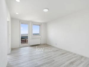 Prodej bytu 3+1, Praha - Troja, Hnězdenská, 74 m2