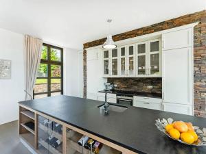 Prodej vily, Vrchlabí, Slunečný vrch, 299 m2