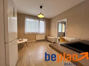 Pronájem bytu 1+1, Děčín, Teplická, 37 m2