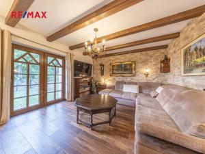 Prodej rodinného domu, Nový Knín, 350 m2