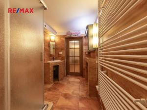 Prodej rodinného domu, Nový Knín, 350 m2
