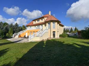Prodej vily, Říčany, Mozartova, 395 m2