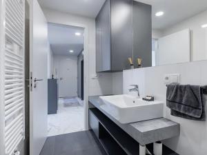 Pronájem bytu 3+kk, Praha - Vinohrady, Perucká, 120 m2