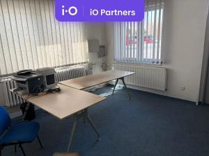 Pronájem skladu, Mělník, Blatecká, 697 m2