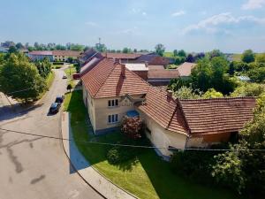 Prodej rodinného domu, Drysice, 349 m2