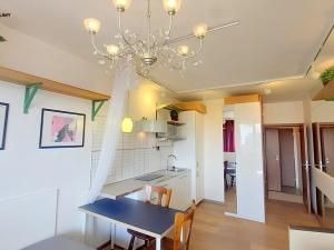 Pronájem bytu 1+kk, Praha - Vysočany, Pod Harfou, 30 m2